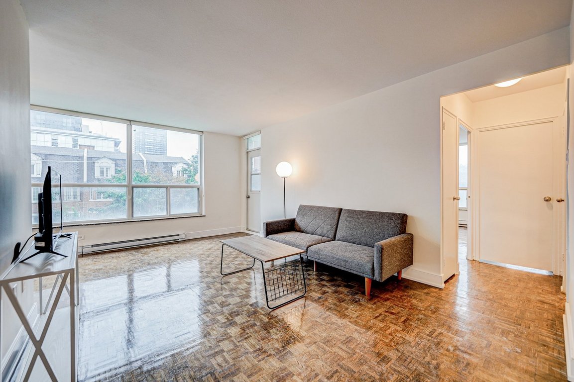 133 Erskine Ave. Greenwin