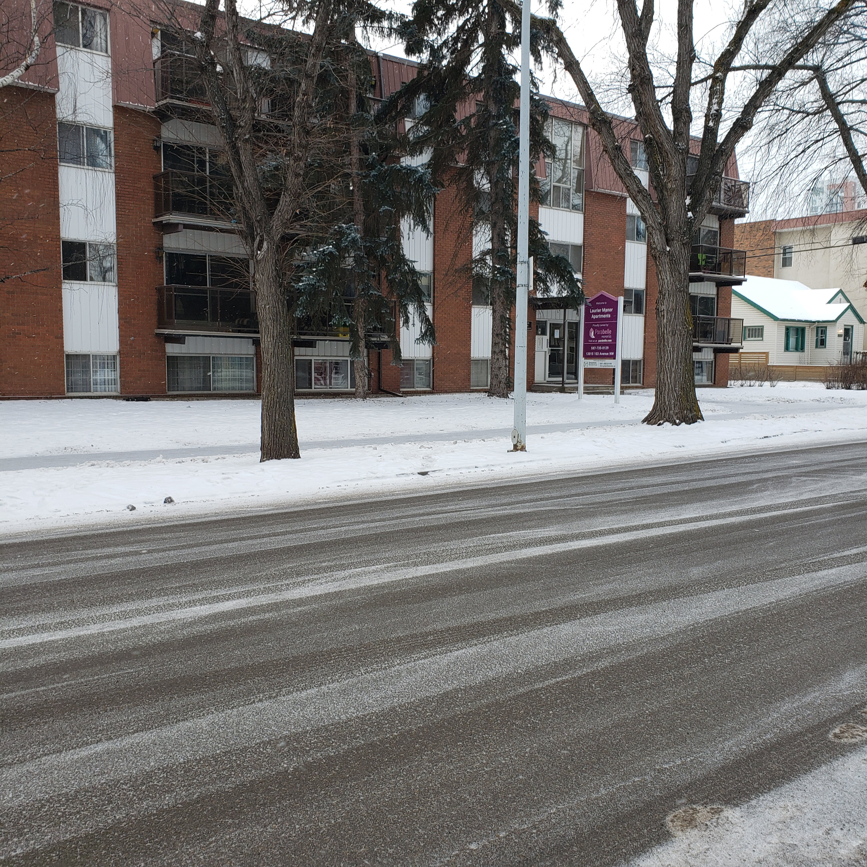 Laurier Manor Parabelle Properties Ltd