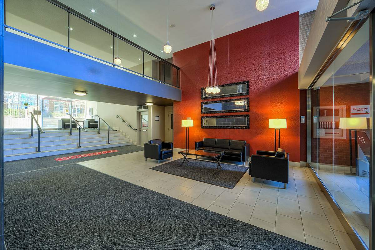 Balfour Square 50 Rosehill Avenue Apartments for Rent in Toronto