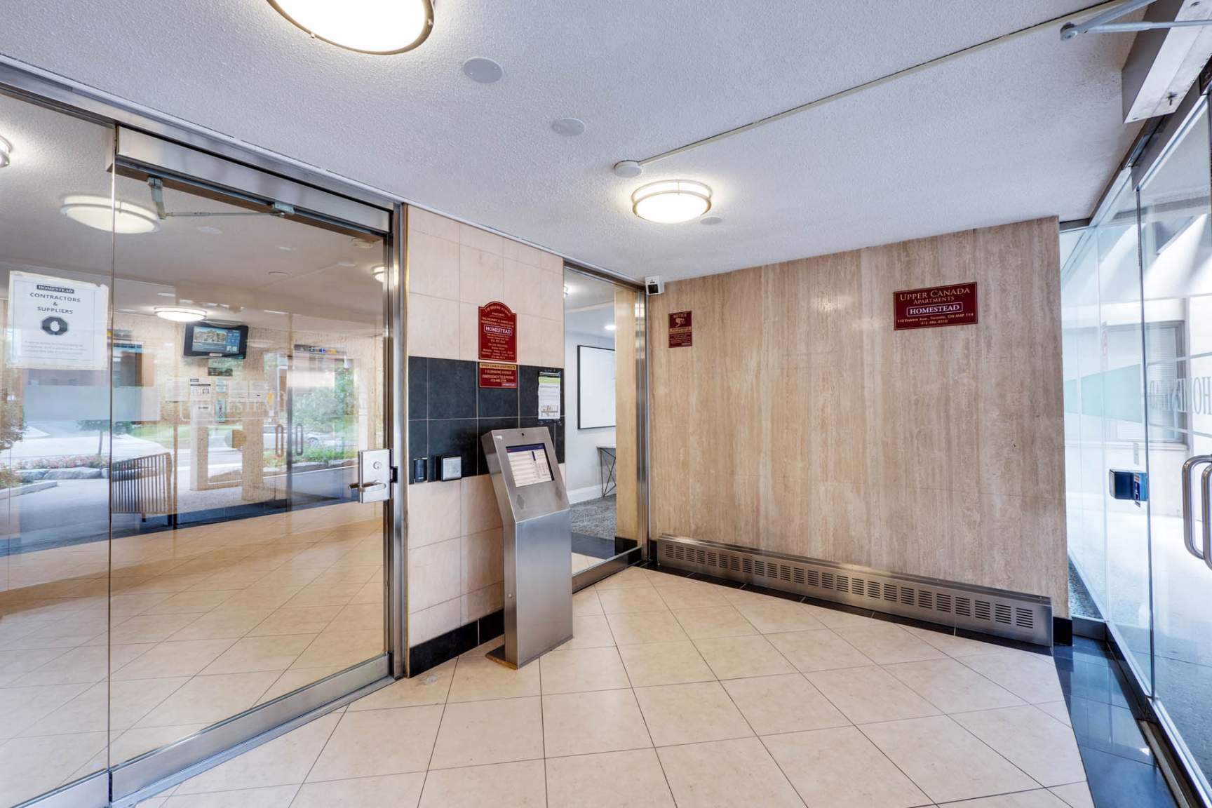 Toronto Apartments for Rent at Erskine Ave and Mt Pleasant Road Homestead