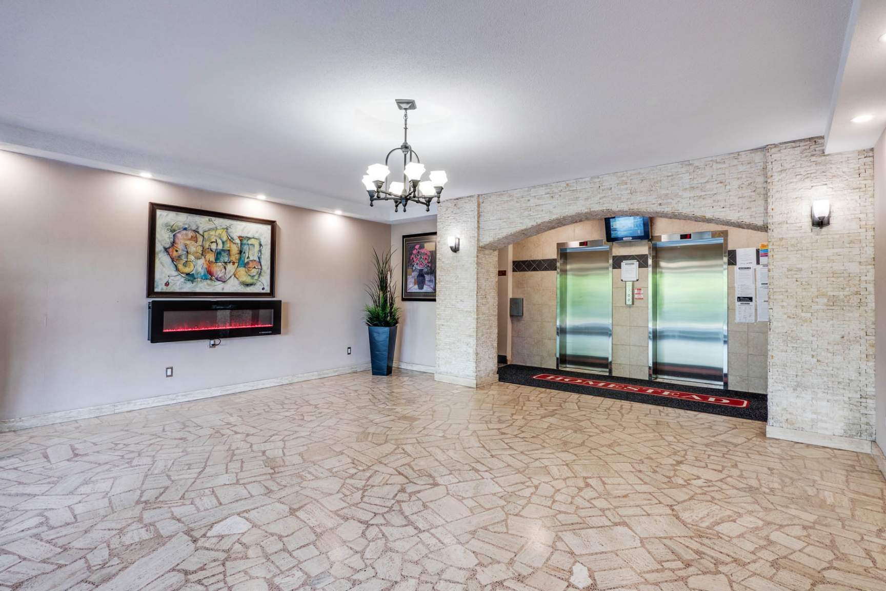 Etobicoke Apartments for Rent at Scarlett Road and Eglinton Ave Homestead