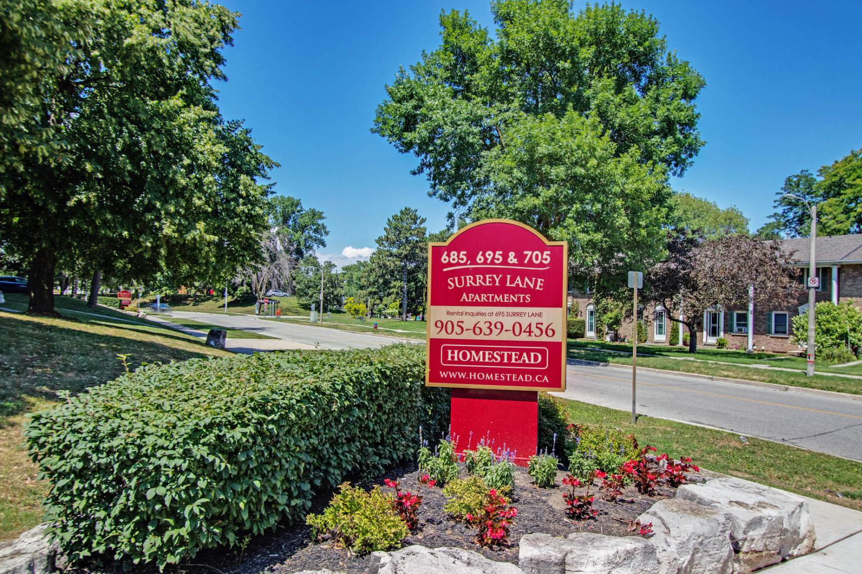 Surrey Lane Apartments Homestead