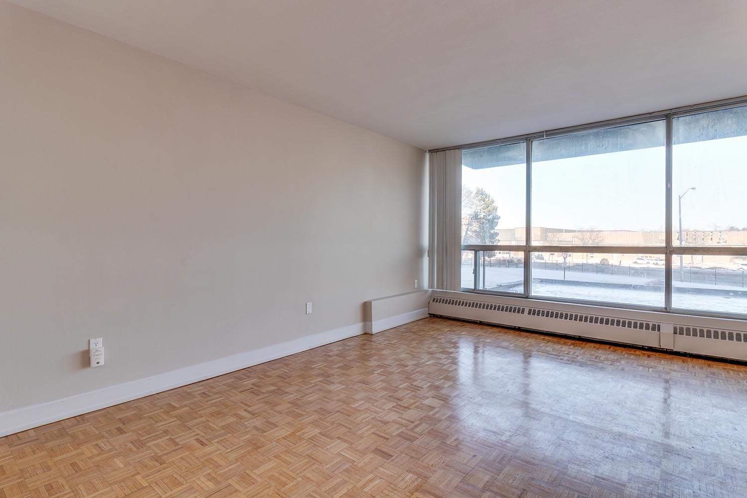 North York Apartments for Rent at Don Mills Road and Sheppard Ave