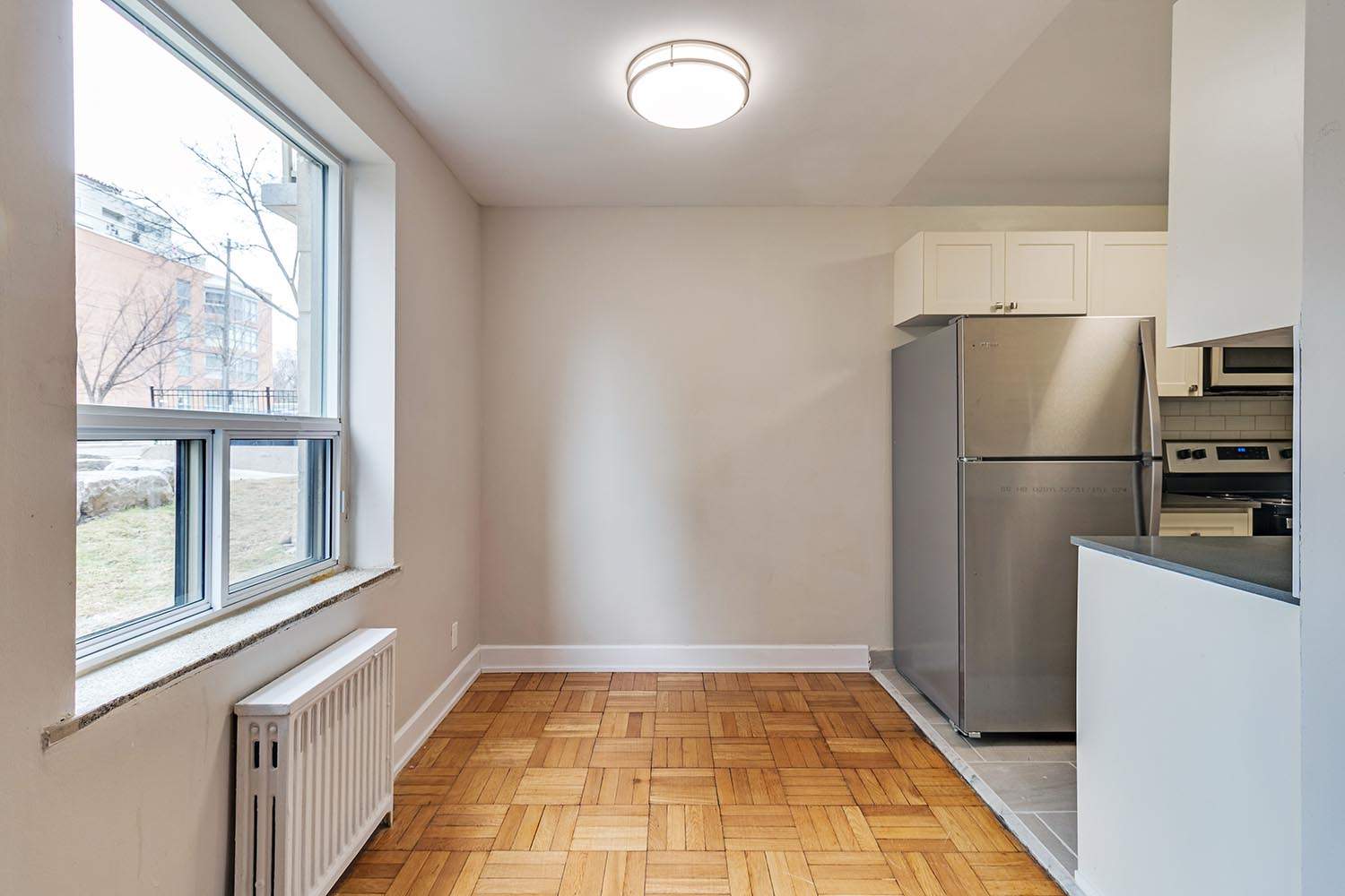 Toronto Apartments for Rent at Erskine Ave and Mt Pleasant Road Homestead