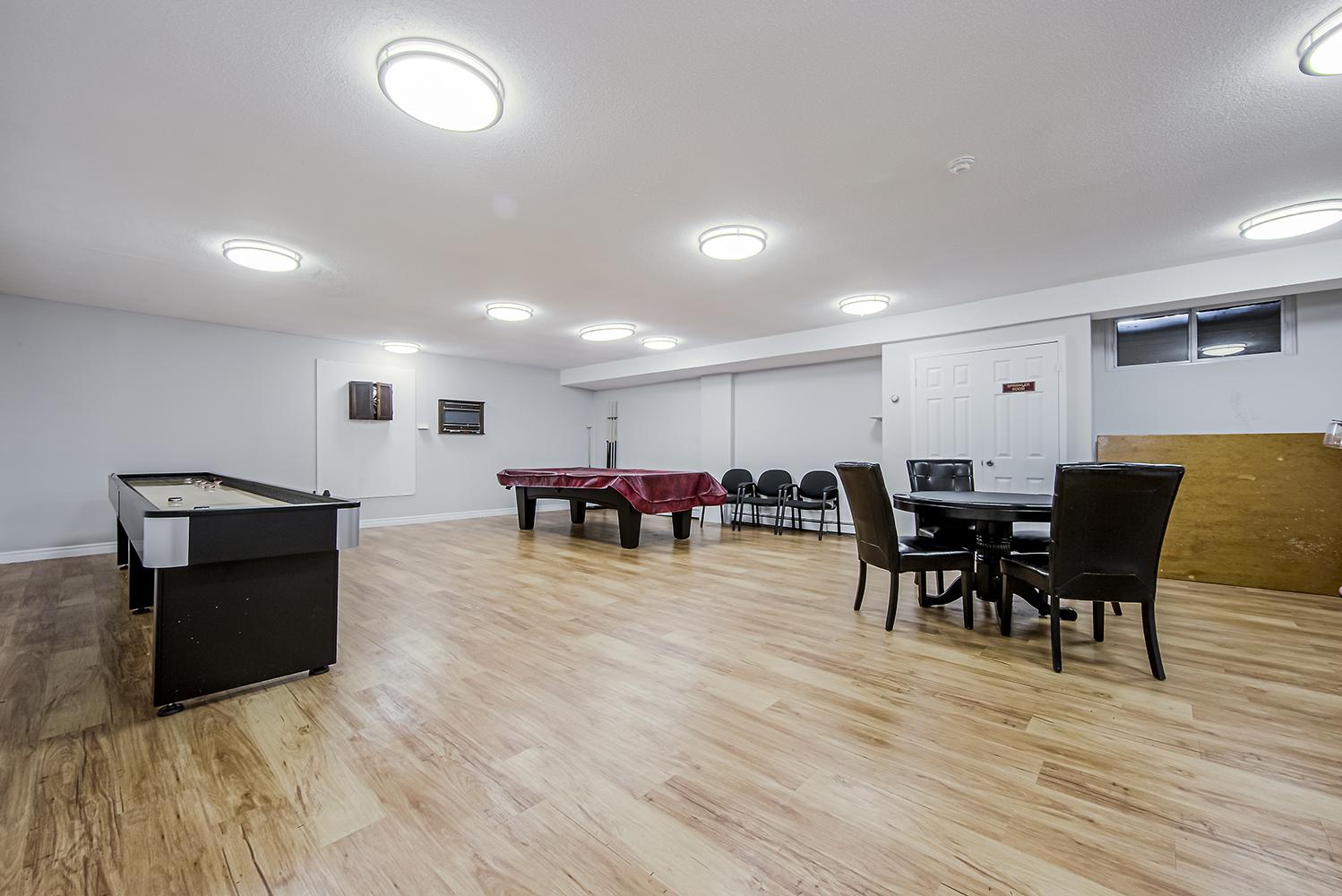 Brantford Apartments for Rent on Fairview Drive Homestead