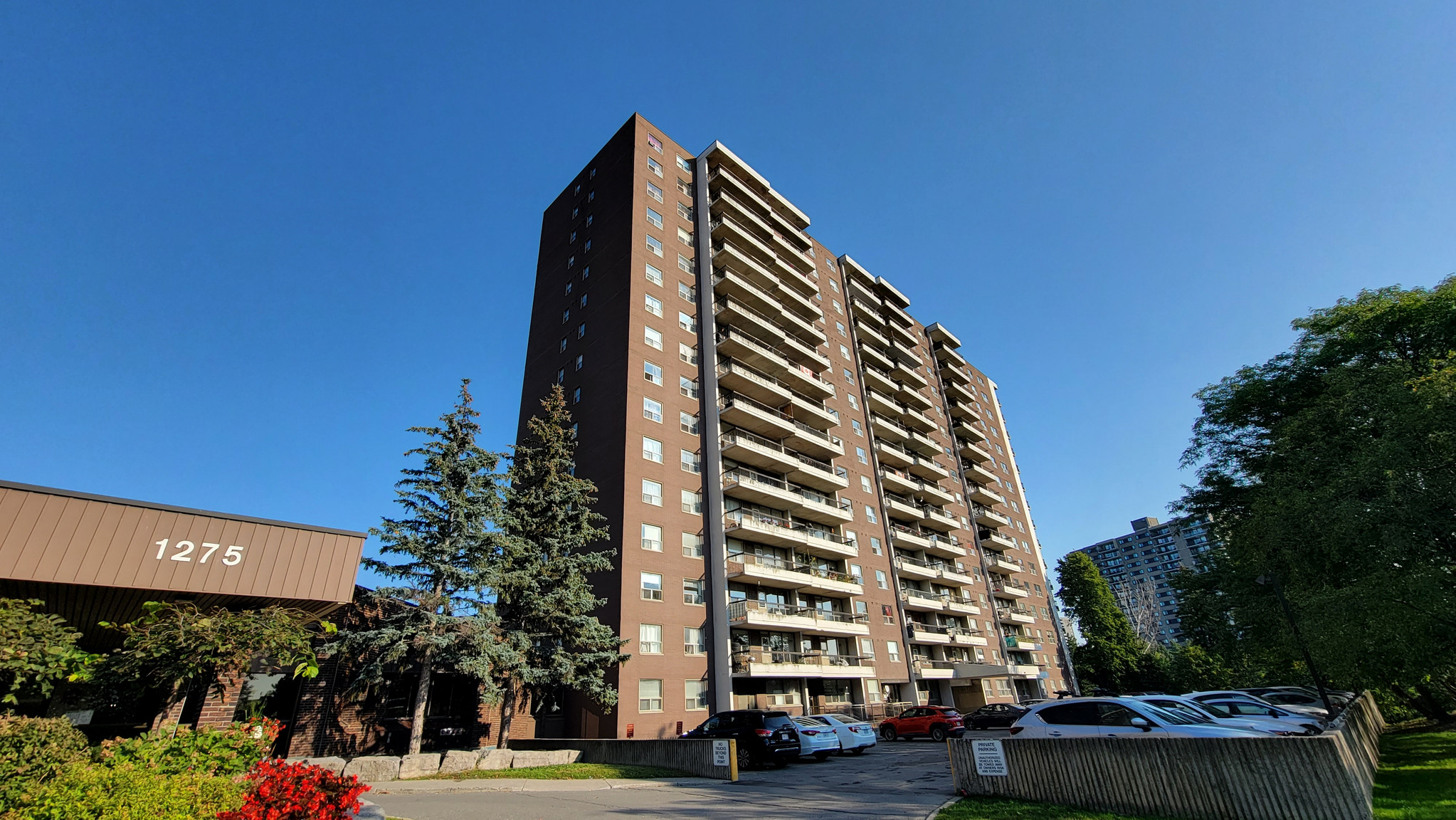 Ottawa Apartments for Rent at Richmond Road and Sir John A Macdonald