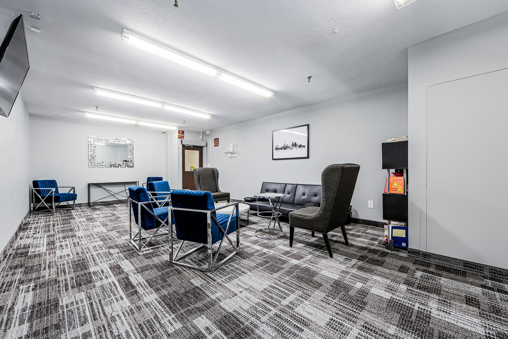 Toronto Apartments for Rent at Erskine Ave and Mt Pleasant Road Homestead