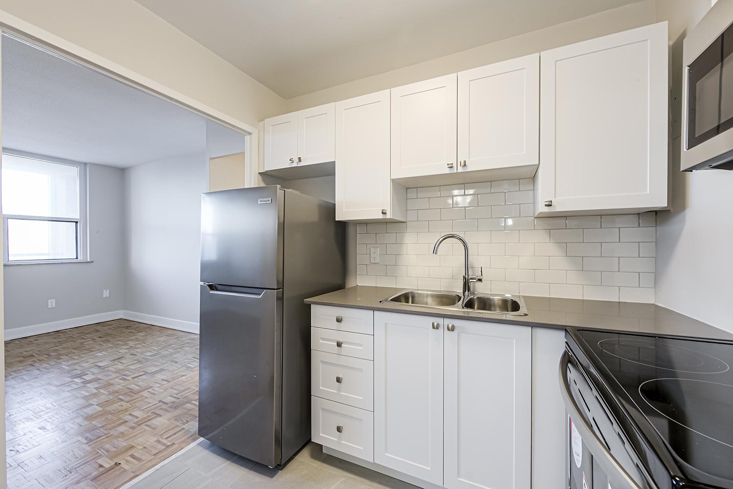 Toronto Apartments for Rent at Erskine Ave and Mt Pleasant Road Homestead