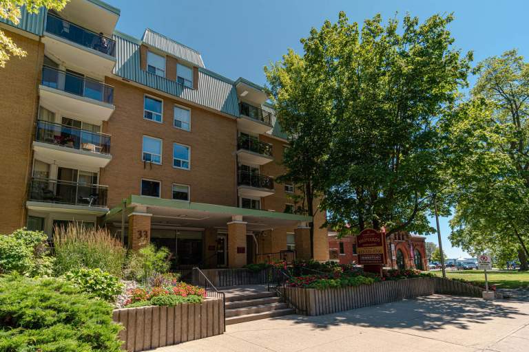 Apartments for Rent in Kingston Homestead