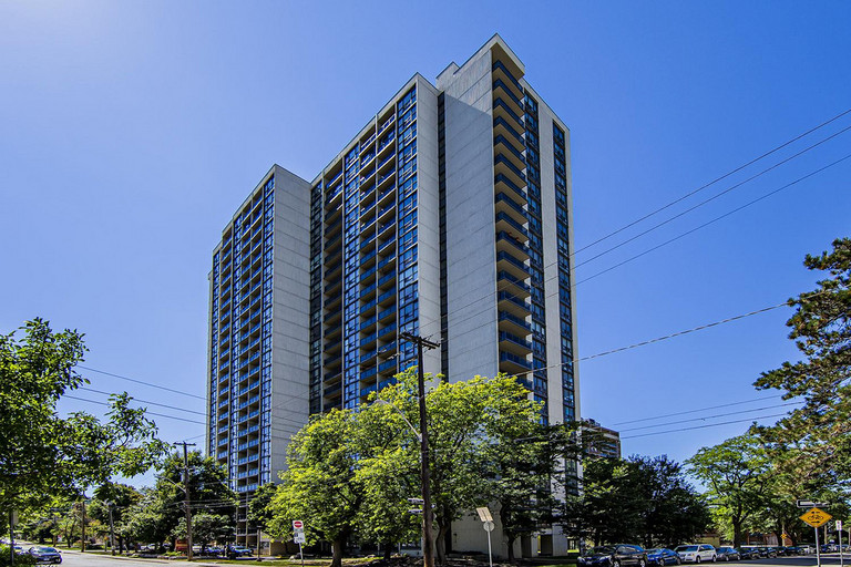 Homestead Land Holdings Apartments for Rent in Hamilton Homestead