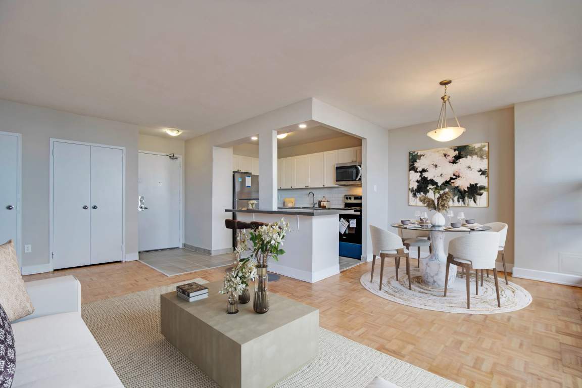 Elm Grove Living Area