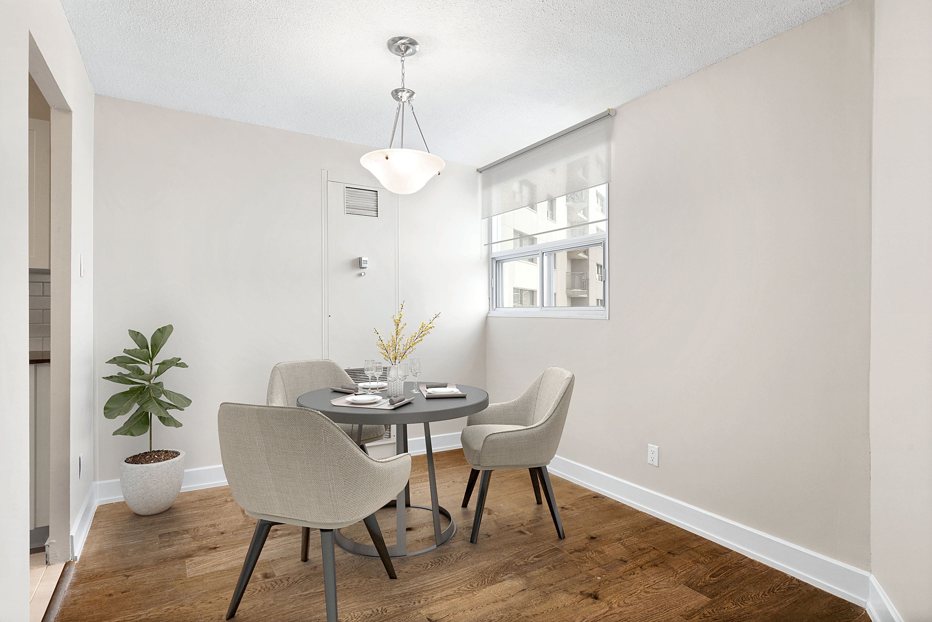 1300/1310 McWatters Road, Ottawa, ON K2C 3M5 — photo 3