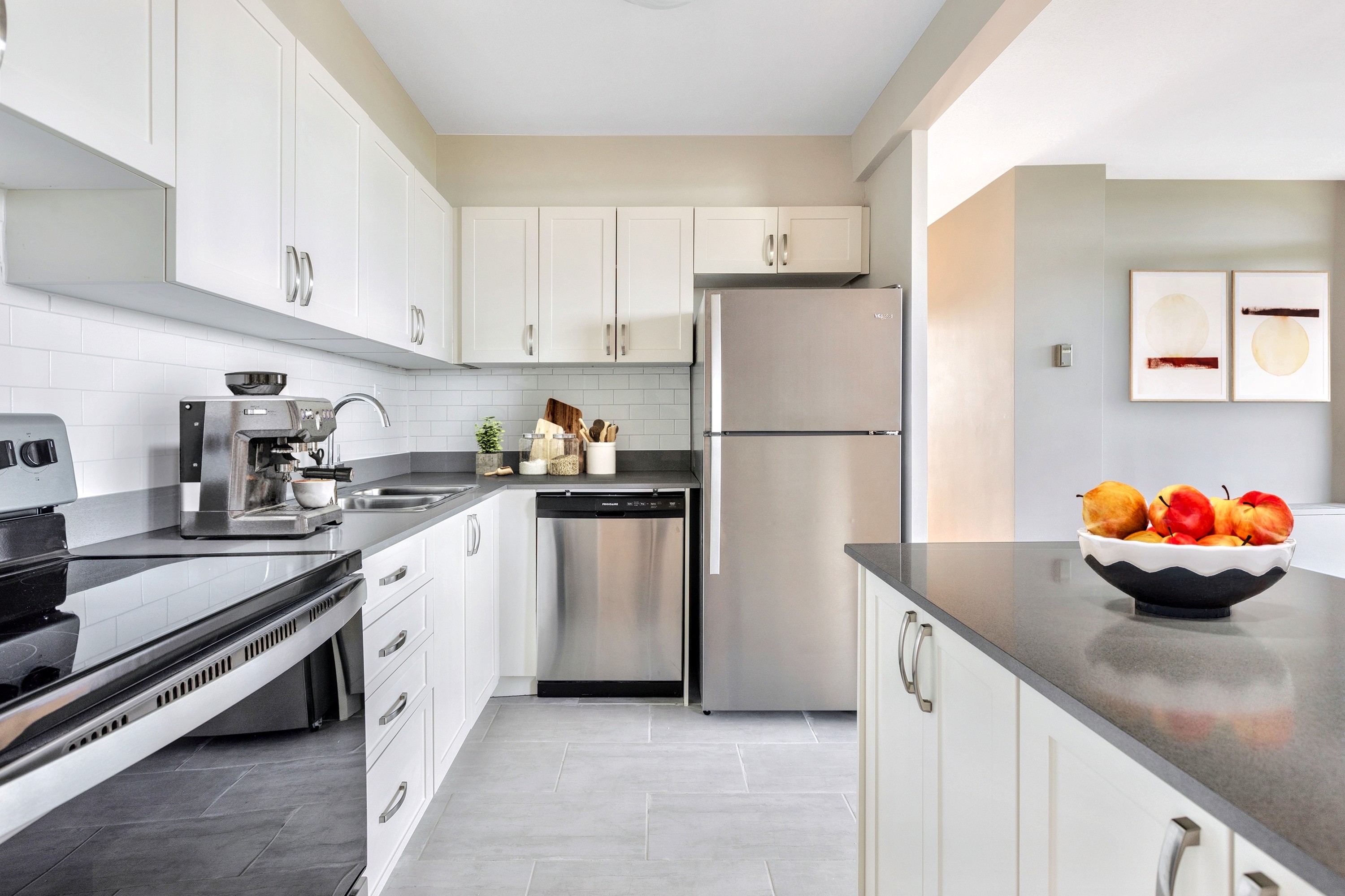 185/195/200 Clearview Avenue, Ottawa, ON K1Z 6R9 — photo 3