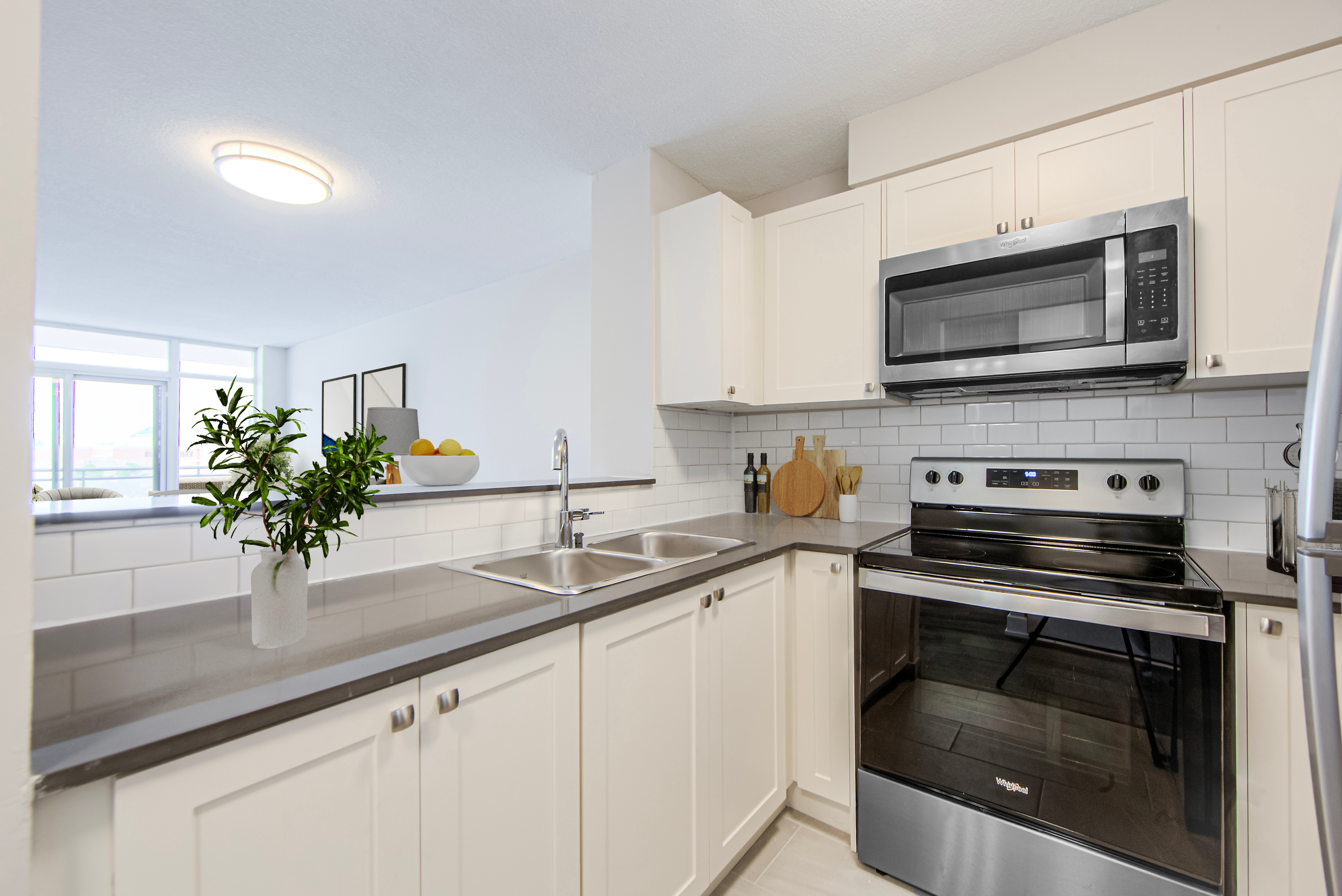 1751/1761 Sheppard Avenue East, Toronto, ON M2J 0A4 — photo 2