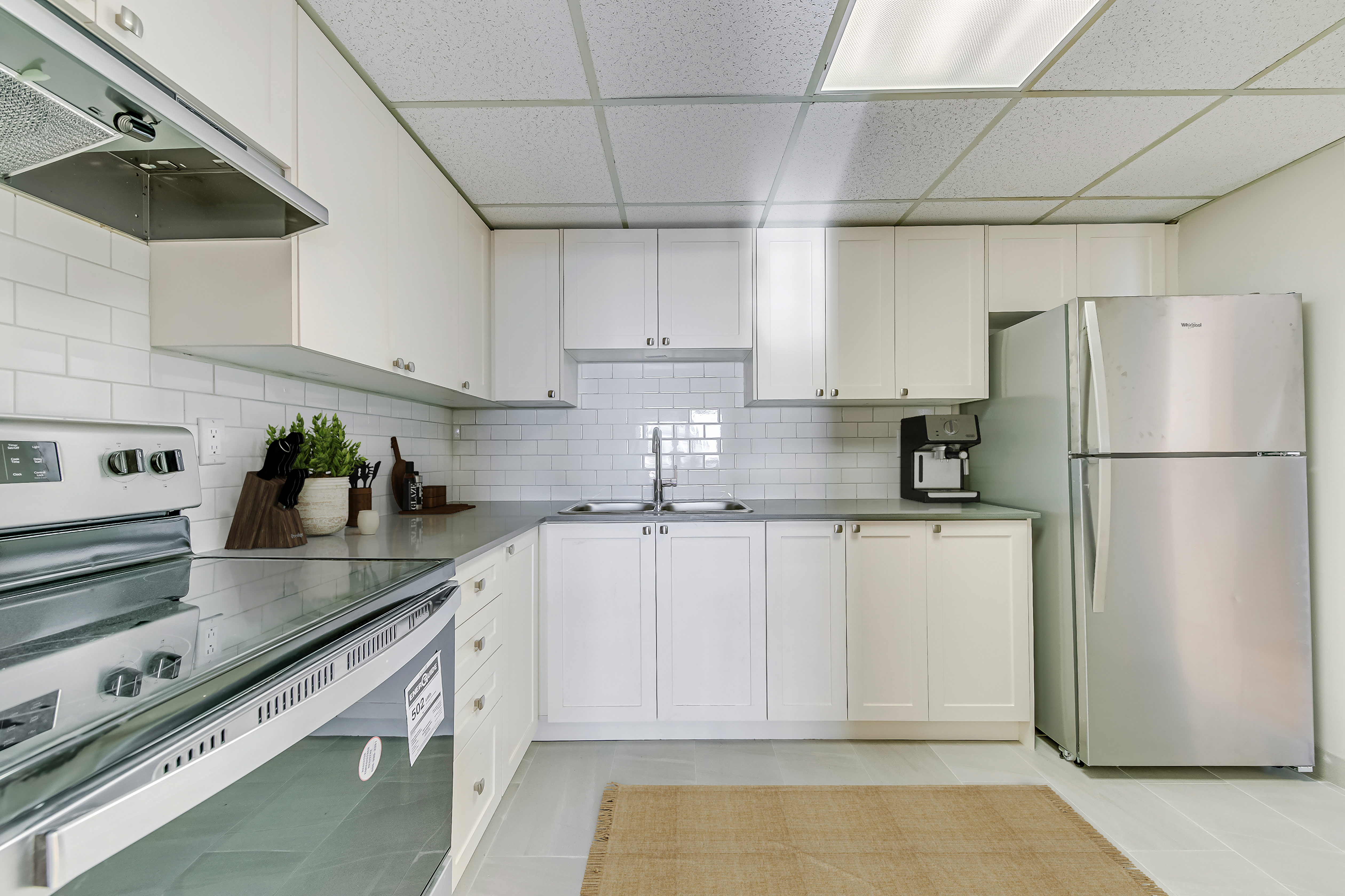 41 Speers Road, Oakville, ON L6K 3R6 — photo 2