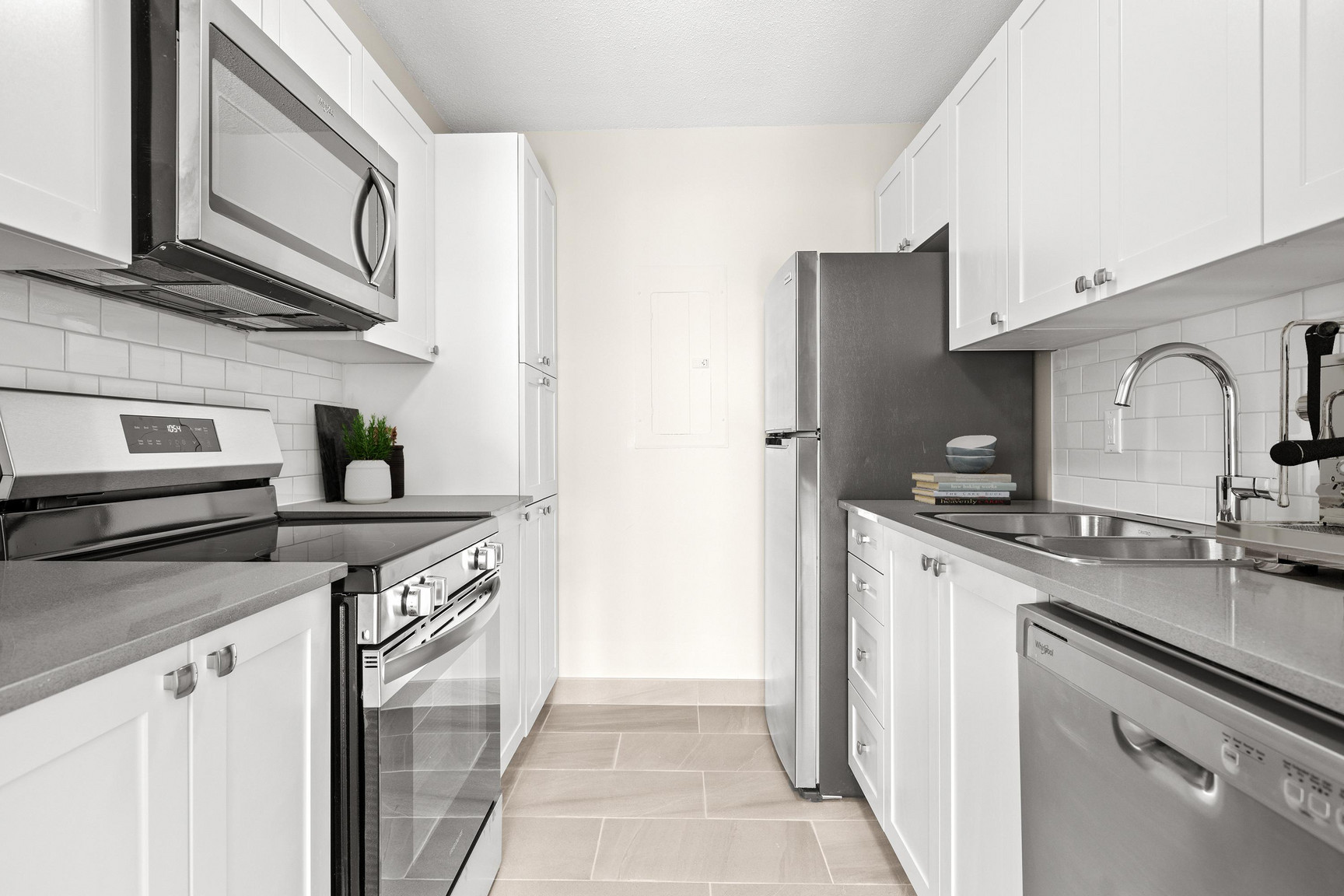1316 Carling Avenue, Ottawa, ON K1Z 7L1 — photo 2