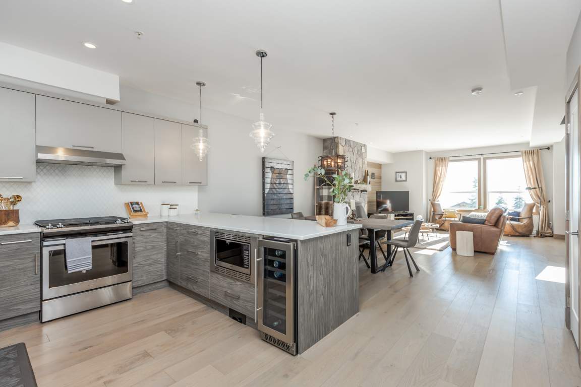 Grizzly Estates Hume Investments Ltd