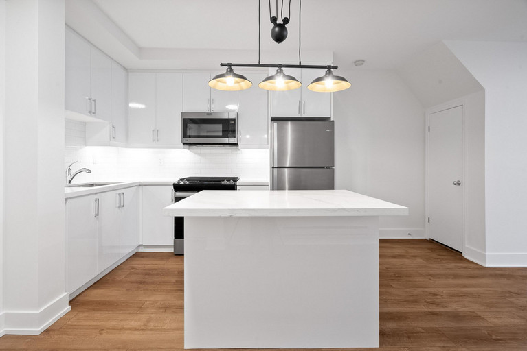 2461 Queen Street East