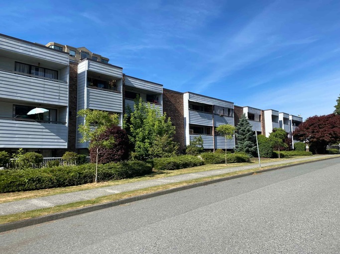 Granville Manor Featured Properties