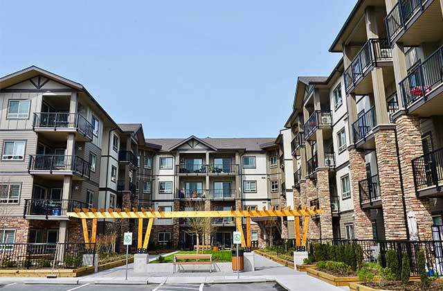 Lexington Court Apartments