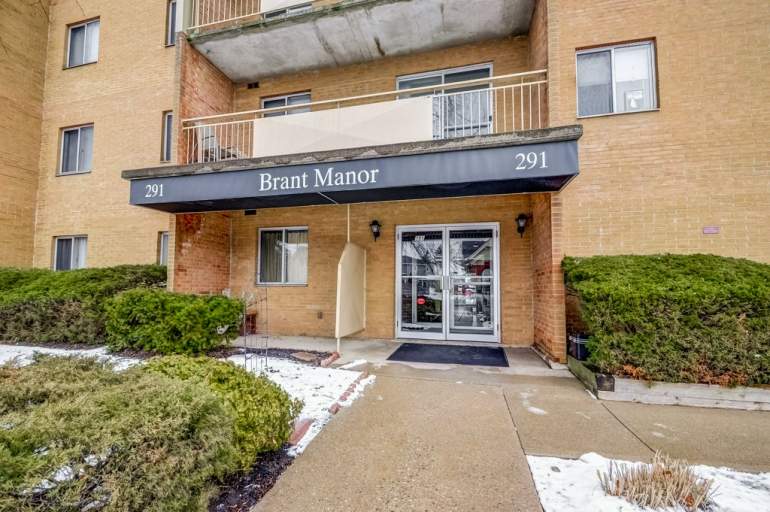 Apartments For Rent in Brantford, ON.
