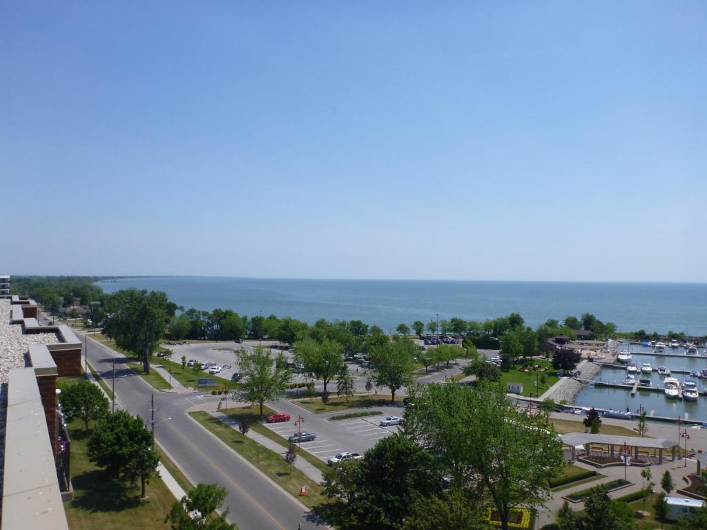 Waterfront Apartments For Rent in Leamington, ON. ska