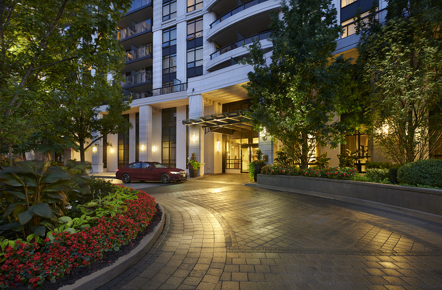 105 Harrison Garden Blvd, Toronto, ON M2N 0C3 — photo 3