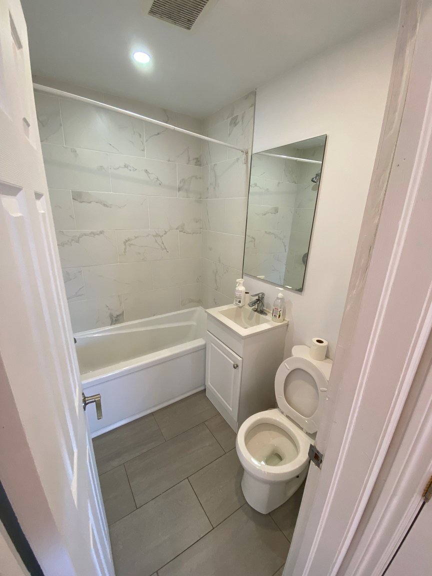 5475 Westminster — photo 2