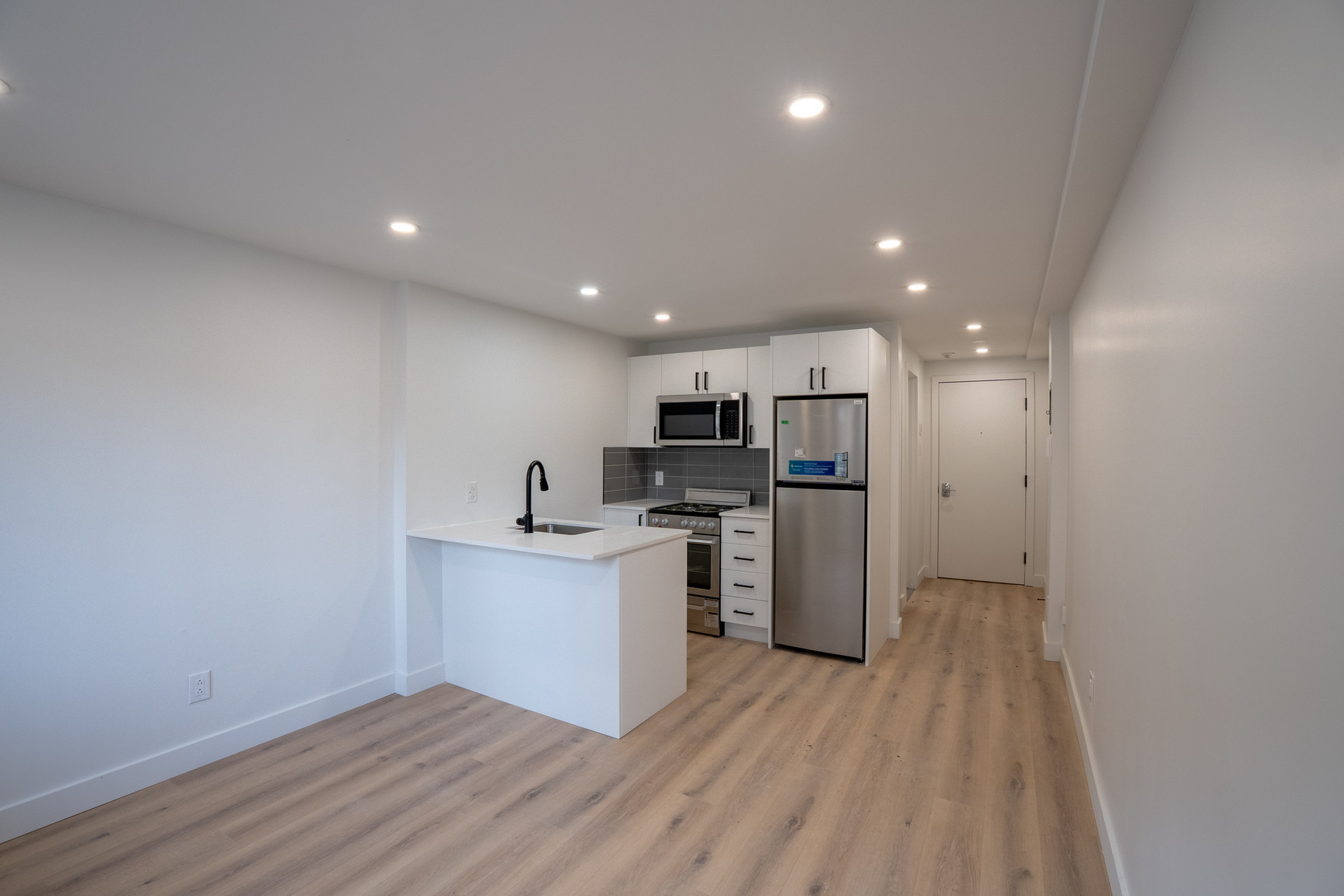 3915 Rue Masson — photo 1