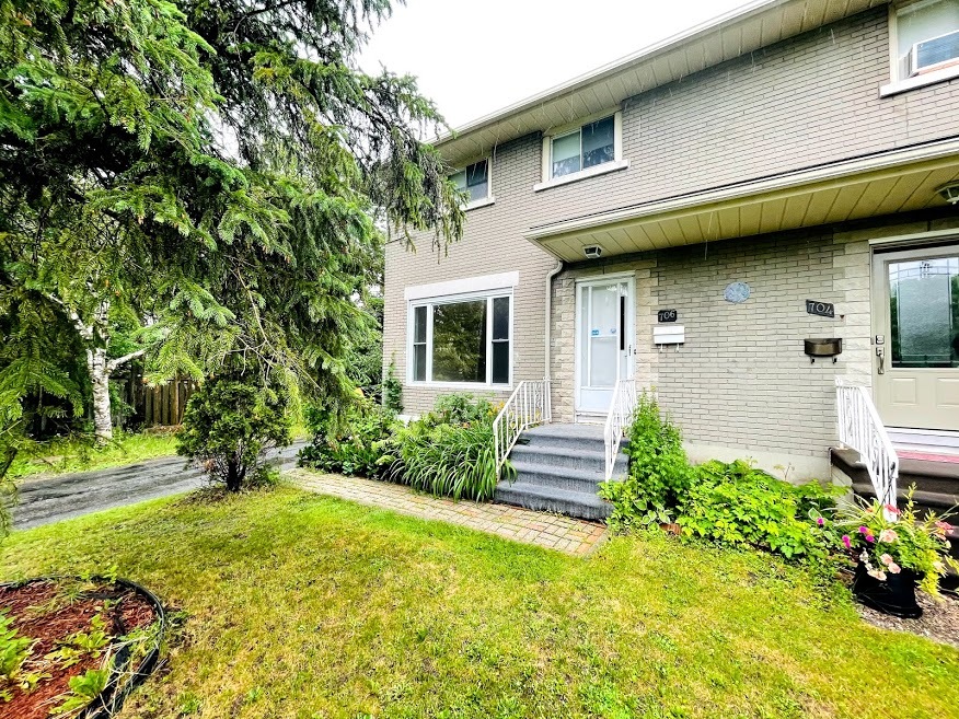 South Ottawa Ontario 4 bedrooms Apartment for rent Ad ID LOC.657589