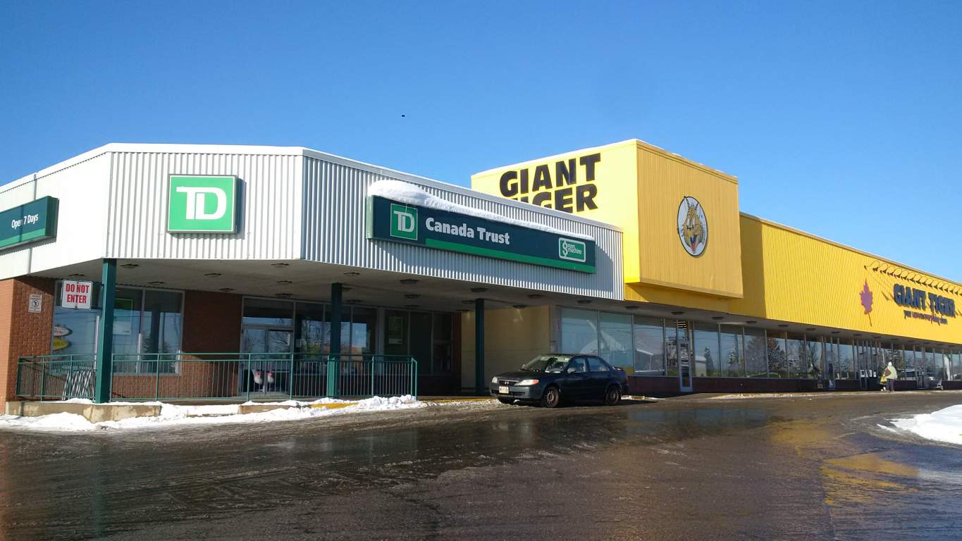 2208 Lasalle Blvd Luxor Management Leaders in Property Management