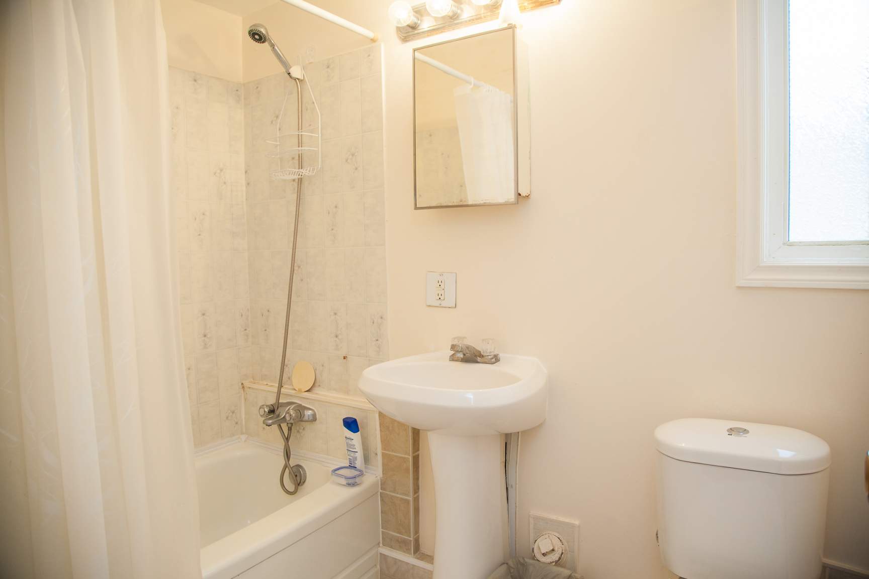 600 Arcola Street, Esterhazy, Saskatchewan S0A 0X0 Apartment For Rent