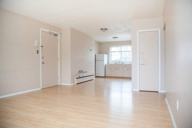 Arcola Apartments Esterhazy Apartments Macro Properties