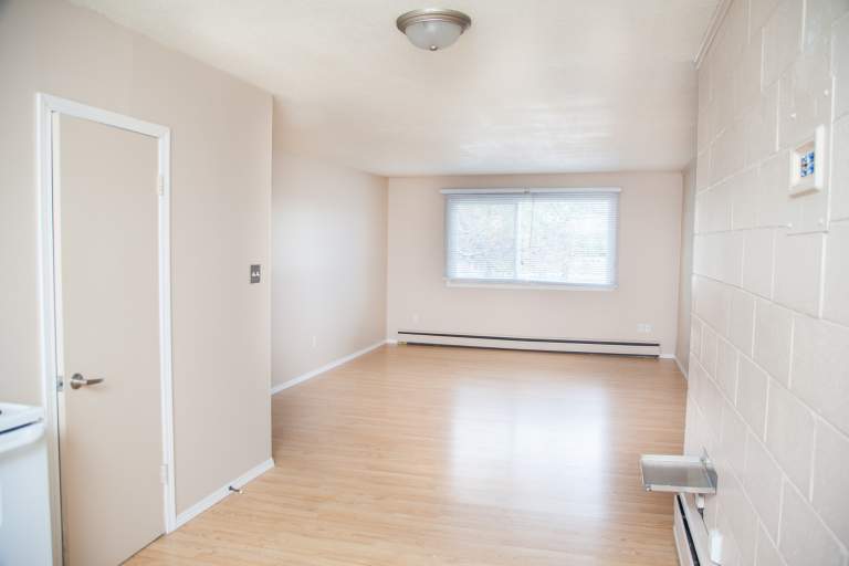 Arcola Apartments Esterhazy Apartments Macro Properties