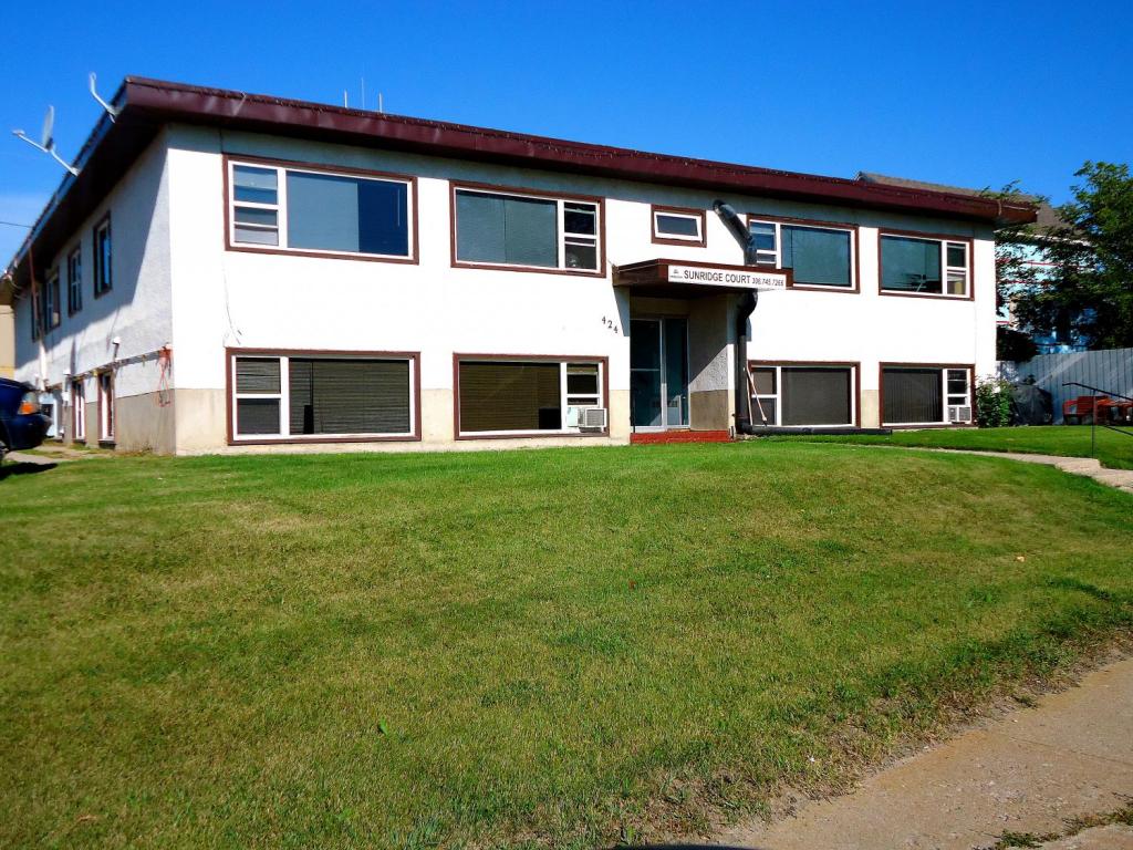 Sunridge Court Esterhazy Apartments Macro Properties Macro Properties