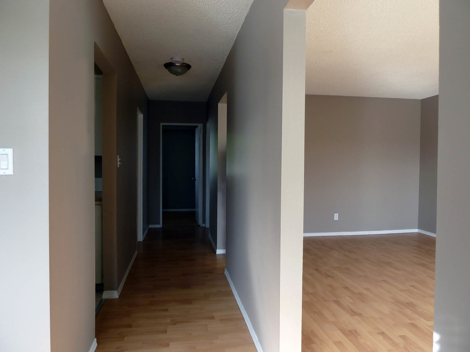 12751 103 Avenue, Surrey, BC, Apartment for rent for 2,100