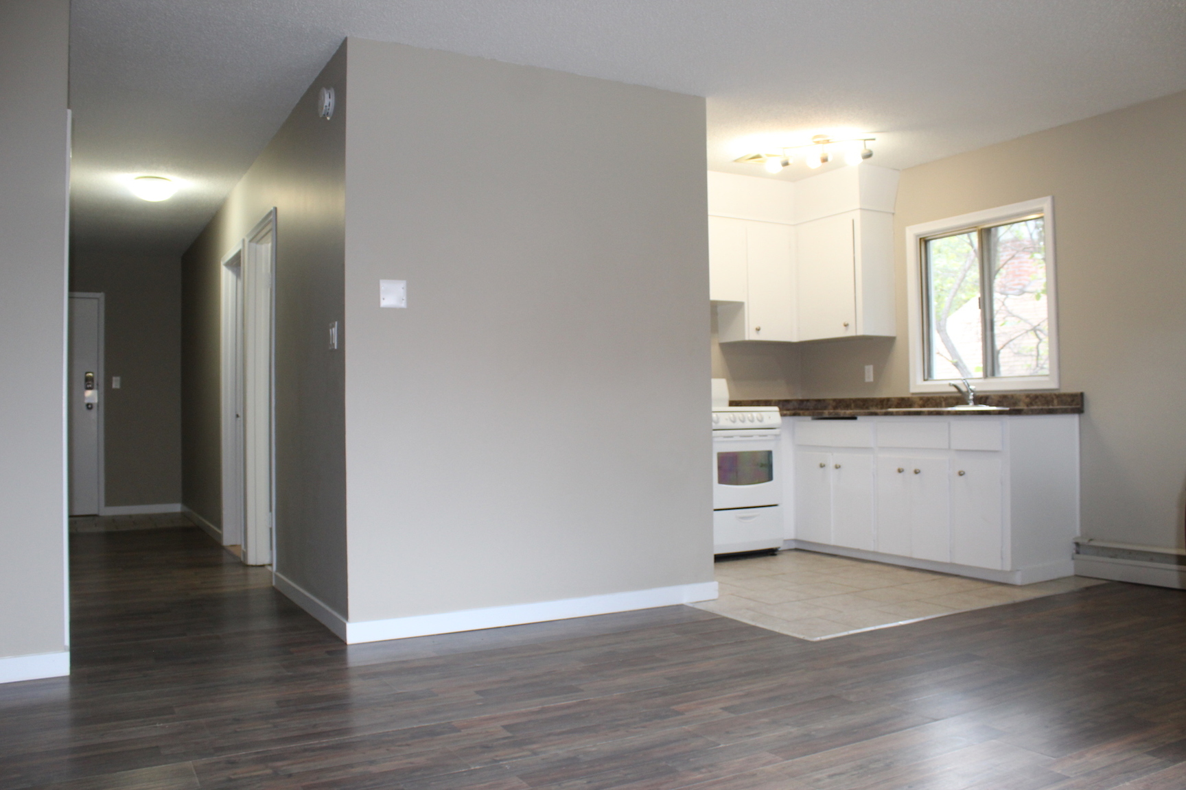 1701 20 Street West, Saskatoon, SK, S7M0Z9 - Apartment for rent for $5