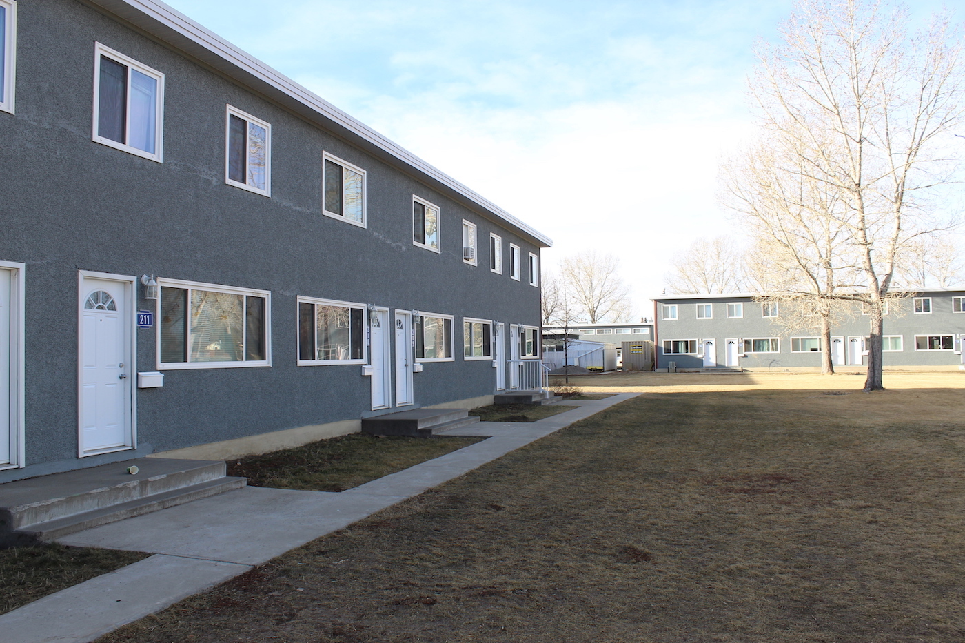 821 20 Street N, Lethbridge, AB, T1H3T6 Apartment for rent for 1,12