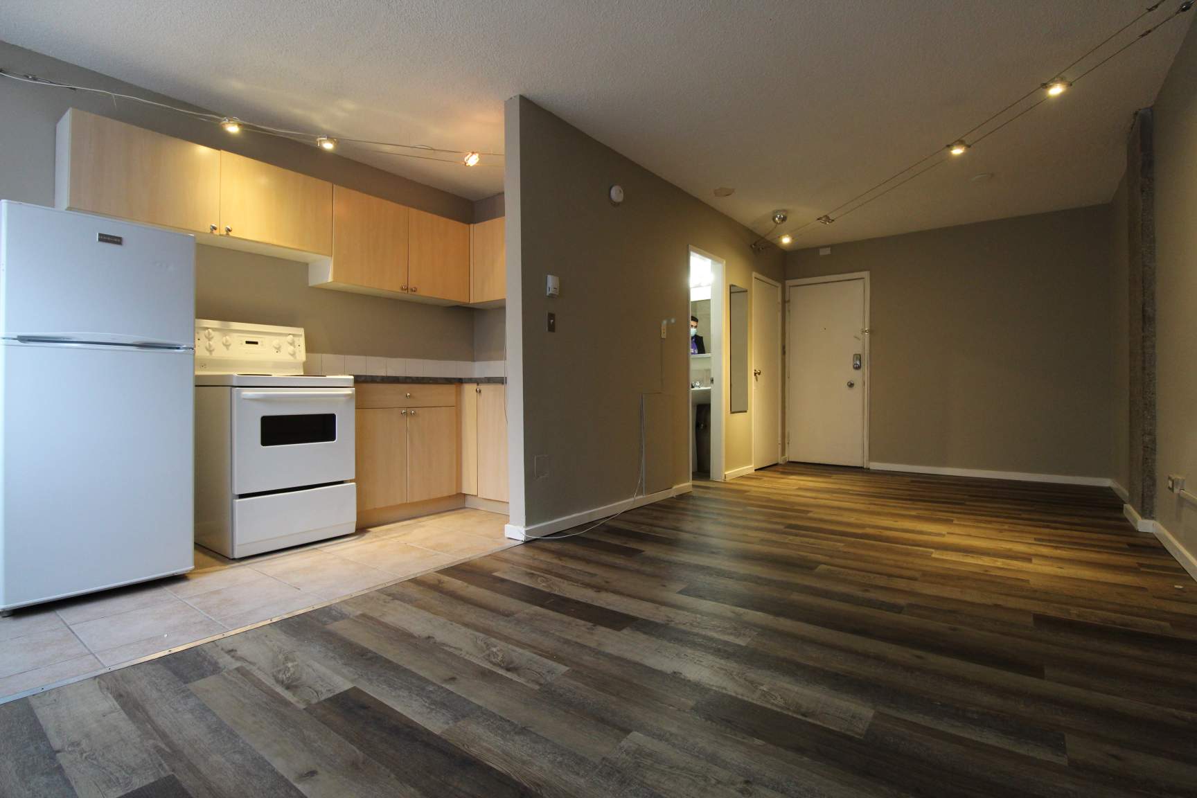 333 17 Avenue SW, Calgary, AB, T2S0A5 Apartment for rent for 0