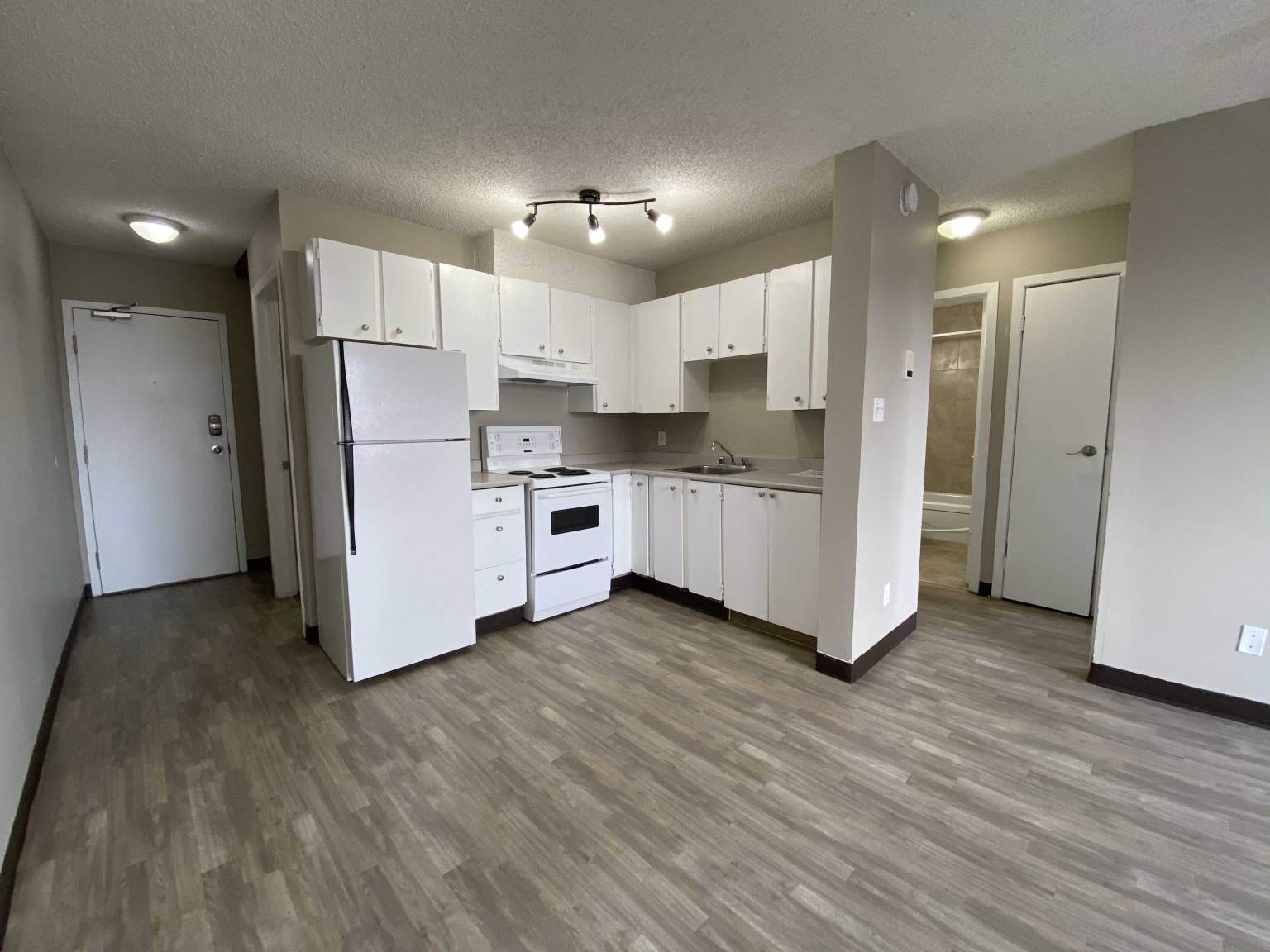 402 Avenue P South, Saskatoon, SK, Apartment for rent for 800