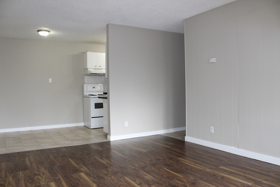 King Edward Apartments in Edmonton 710879 Avenue Mainstreet Equity