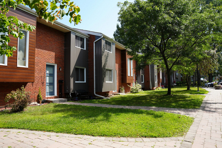 Lakeshore Village Town Homes - 346