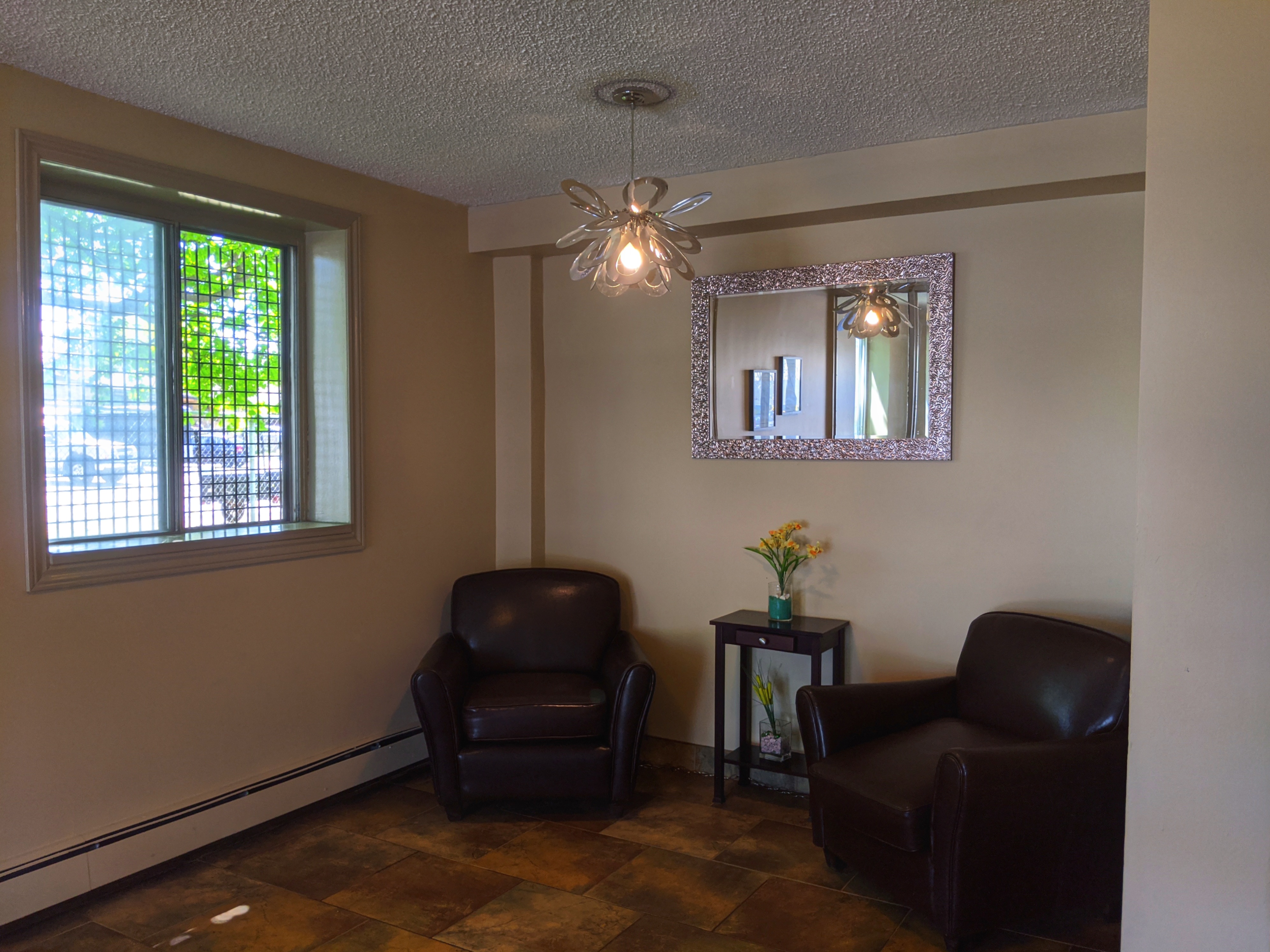 Pond Mills 321 Pond Mills Rd Mantler Management Ltd.