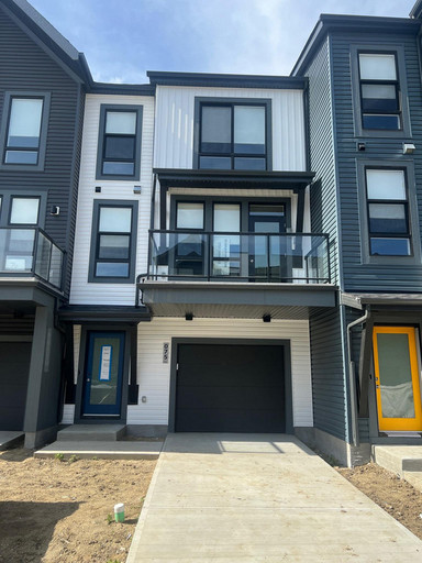 #75 1304 Rutherford Rd SW  Featured Properties