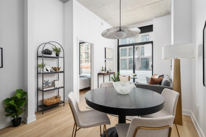 605 Rue Fullum — photo 1