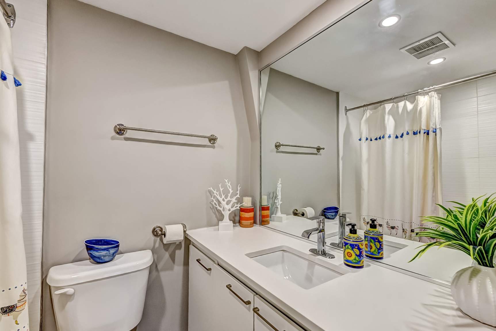 Gallery Photos