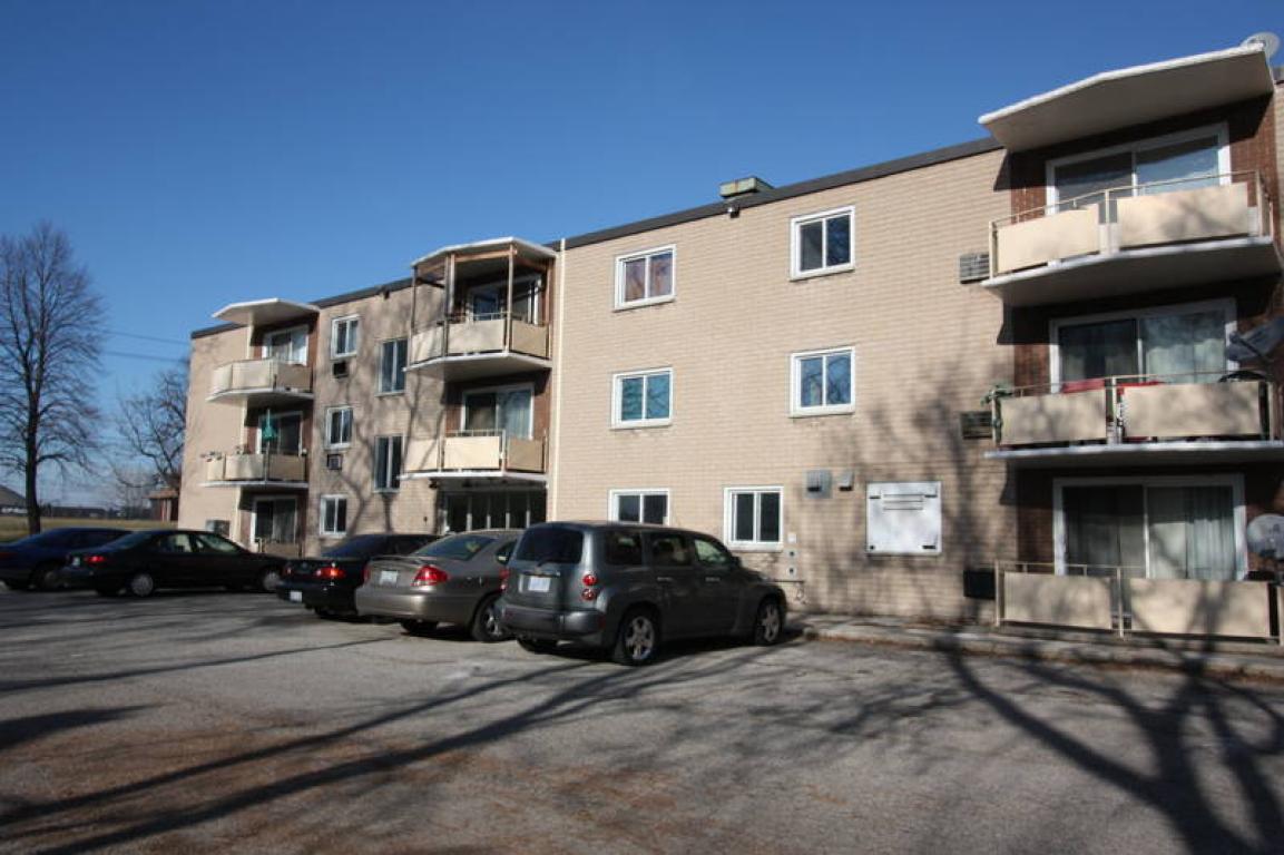 All Inclusive 1 Bedroom Apartment Sarnia, ON Mutual Property