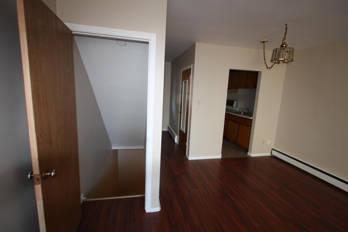 Townhouses for Rent (2 Bedroom) 700 Indian Rd N, Sarnia, ON