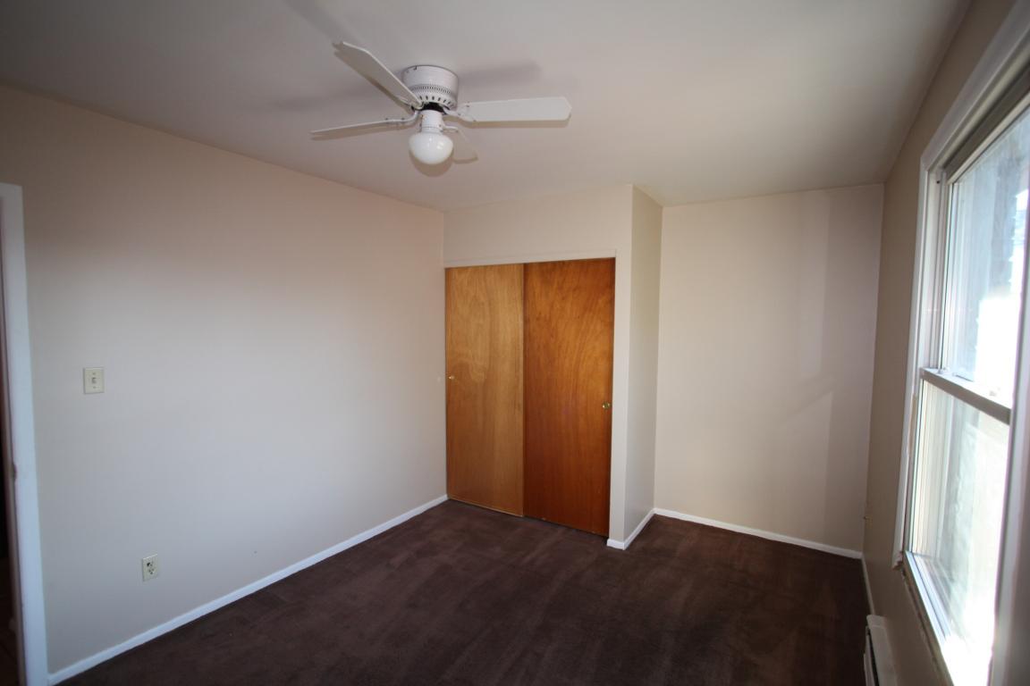 Townhouses for Rent (2 Bedroom) 700 Indian Rd N, Sarnia, ON