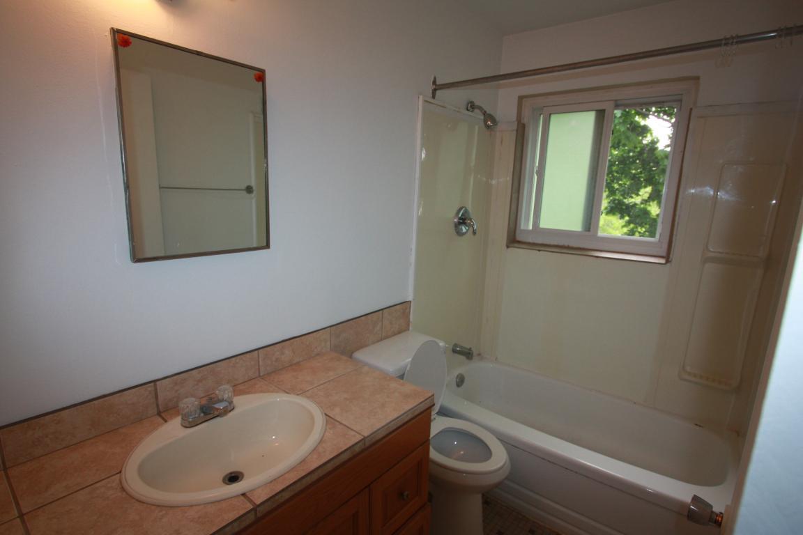 Apartments For Rent (1 Bedroom) Sarnia, ON Mutual Property